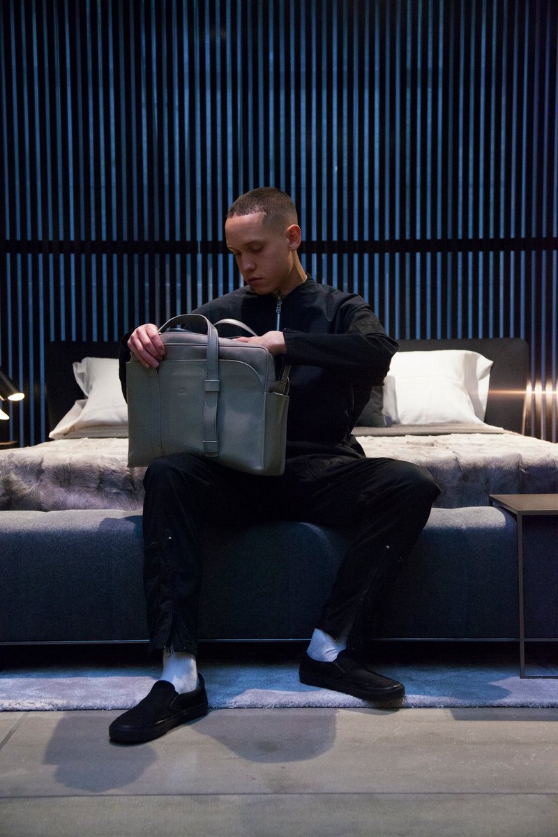 GEOFREdesign's tweet image. Back to life, back to reality.

Mondays with Geofre.