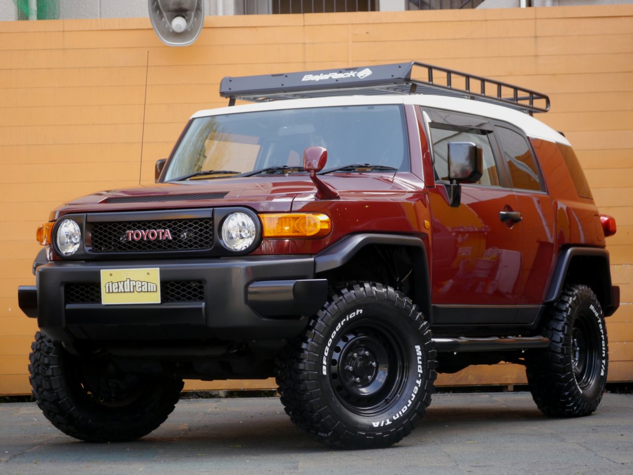 USトヨタ・直輸入純正品 TOYOTA FJクルーザー 全年式適合 トレイルチームズ限定フロントグリル ブラック USトヨタ 純正品 TOYOTA FJクルーザー 全年式適合 トレイル