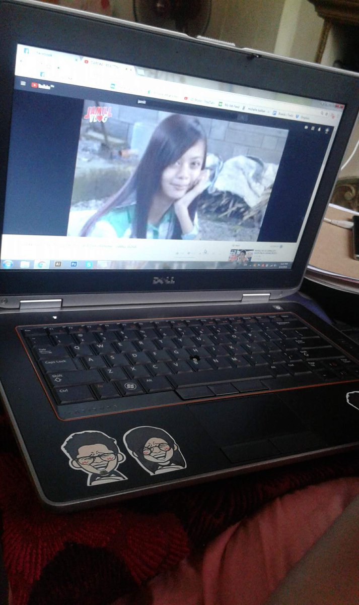 Babsychan2's tweet photo. Watching old vlogs ni @ilovejamilll w/ mi ate HAHAHAHA! 😆💕 https://t.co/8WJYoBcGn0