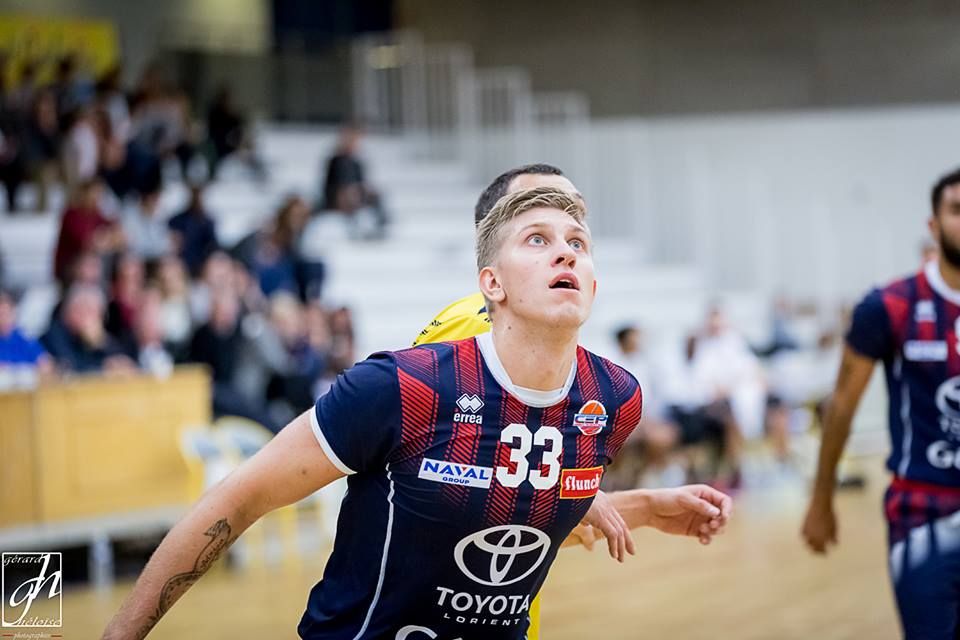 Les play-offs #NM1 sont proches de livrer leur dénouement
 !

Bravo au <a href="/CepBasket/">CEP LORIENT BREIZH BASKET</a> et à @ubcmbasket pour leur qualification en finale 🏀✊

bit.ly/2J99fxh