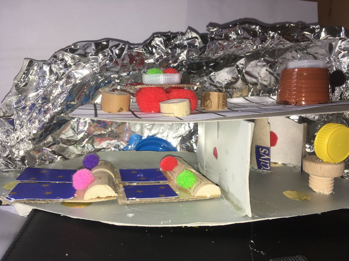 ctaconf1's tweet photo. Retour sur notre concours de maquette d'un village sur la Lune organisé en partenariat avec @ESA_fr et @EcoleAujourdhui @NathanEditions. L'école Bouchesèche de Hoenheim (67) a remporté le *Prix Ingénieur-Cycle 3*. Bravo pour cette réalisation ingénieuse ! @EducationFrance https://t.co/HQu8KcclFM