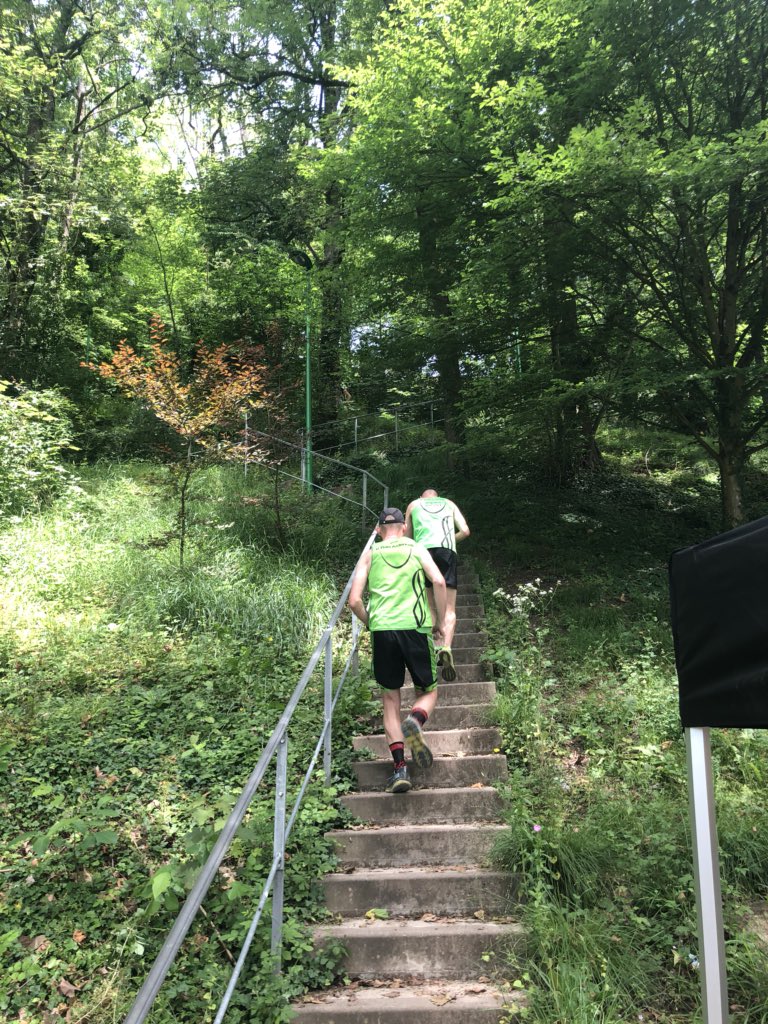 FredIberraken's tweet image. Merci 
@DEGRAEVEJeremie et Alexandrine,
Merci Jordan Mayette 1er
(41 montées 1500 D+ 3h de course et le record vitesse 42 s)
Merci Christophe 40, Teddy 38, Vincent 36 Ricou 29 Stéphane 26 👏👍💪
Merci @VilledeCMz
#Kraid 
#TeamRandORun
#CentralPark🎳
#Viiivre
#Sawban