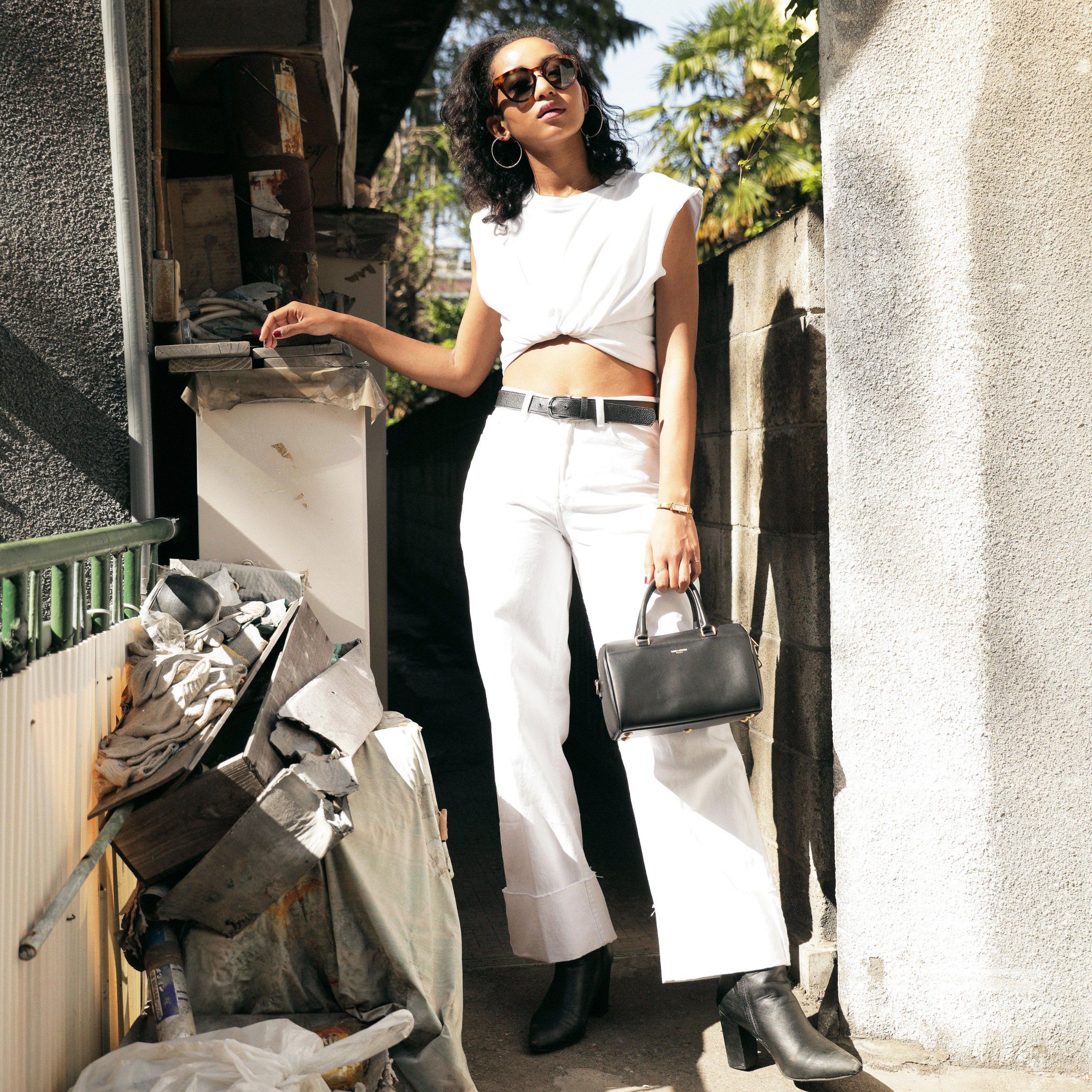 Droptokyo モデルのスーラさんをスナップ トップスはユニクロ バッグはsaint Laurent T Co 5xwnskmoda