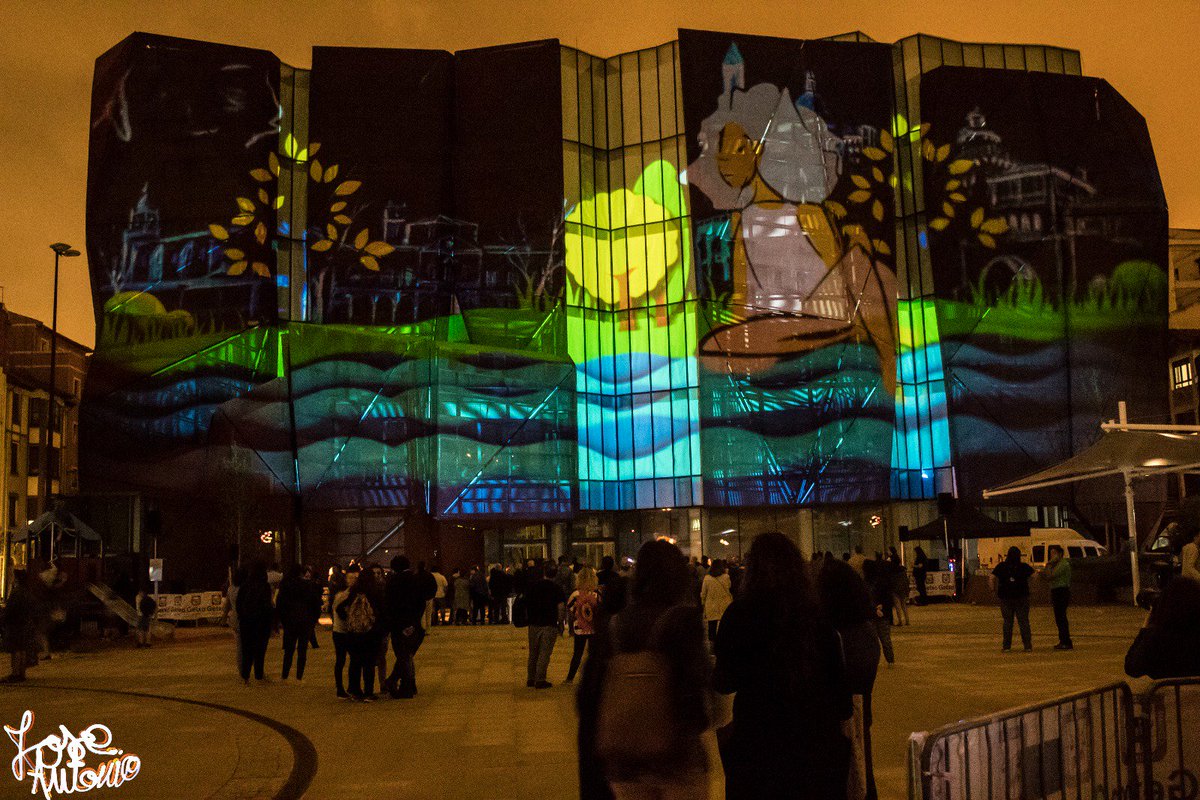 Jastorquiza's tweet photo. RKE, bizi ezazu! #VideoMapping. Fotografías de José Antonio Moreno. #ArteDigital #Getxo #ElektrART #Cultura en la espectacular Romo Kultur Etxea #EgunOn :) https://t.co/9Kx9E54TU2