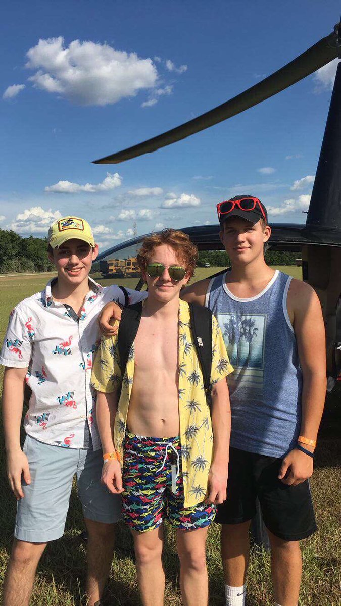 Nick_Streets's tweet photo. Happy birthday bro @mjparks00!! Hope its a good one!🎉🎉 https://t.co/KX1ceVYU3q