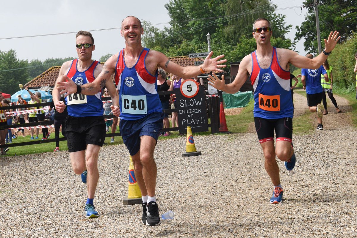 Bakerometer's tweet photo. Great to be back racing after 2 months, was a pleasure running for @GYRR1 and my team mates. #AlexMooreRelay #NorfolkGazelles https://t.co/jESQa1qi05