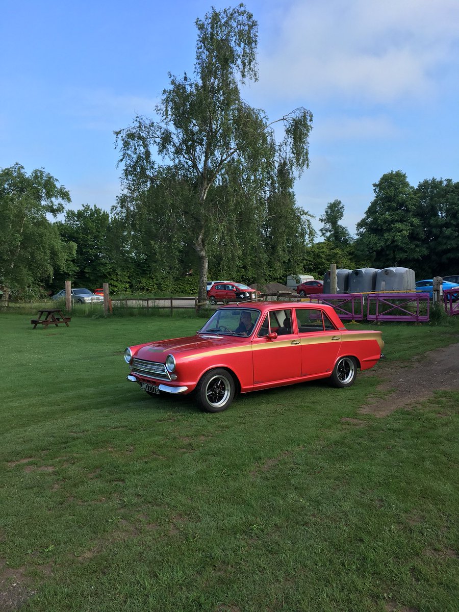 veedubhev's tweet image. What a fantastic day yesterday at my #HerefordAndWorcesterAutoFest Event to raise money for @OnsideAdvocacy. I’m so pleased with how my first show went! These are some of my favourite photos of the day! Cortina made its first long trip & I got to sit in the 1200bhp Camaro 😎