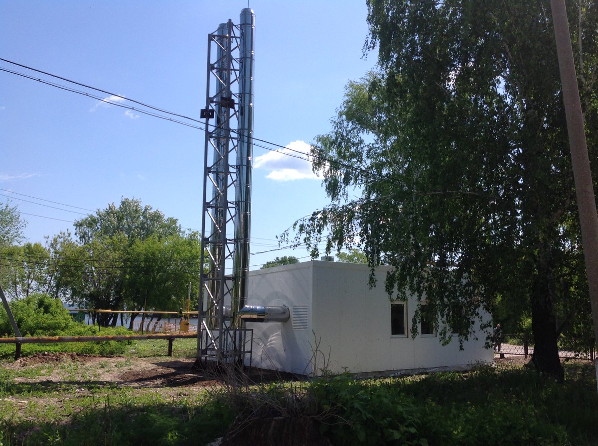 Директор Корпорации развития коммунального комплекса <a href="/NoskovSL/">Сергей Носков</a> доложил <a href="/morozov_si/">Сергей Морозов</a> что новый теплоисточник ЦРБ Сенгилея введён в эксплуатацию в декабре 2017 года и уже показал свою эффективность