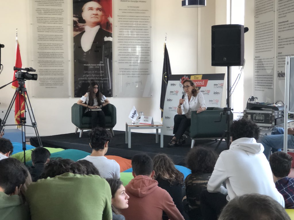 İELEV The Jugendfest’18’de değerli yazarımız İnci Aral bizlerle...