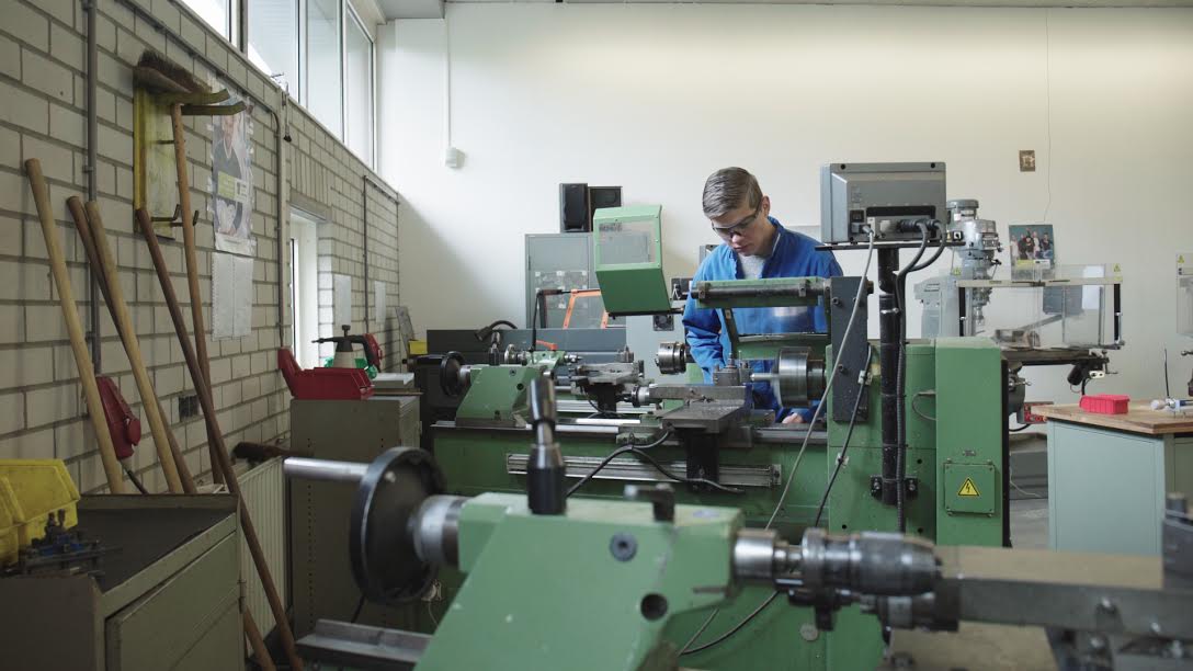 DutchMakersRevolution tweet media