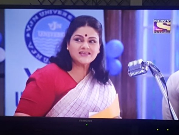 Remember Guddi Maruti. Good to see her after so long. I remember her from my school days where she used to get cast in over the top comedy films, mostly objectified  for her weight.  
#GuddiMaruti #80s #YehUnDinoKiBaatHai