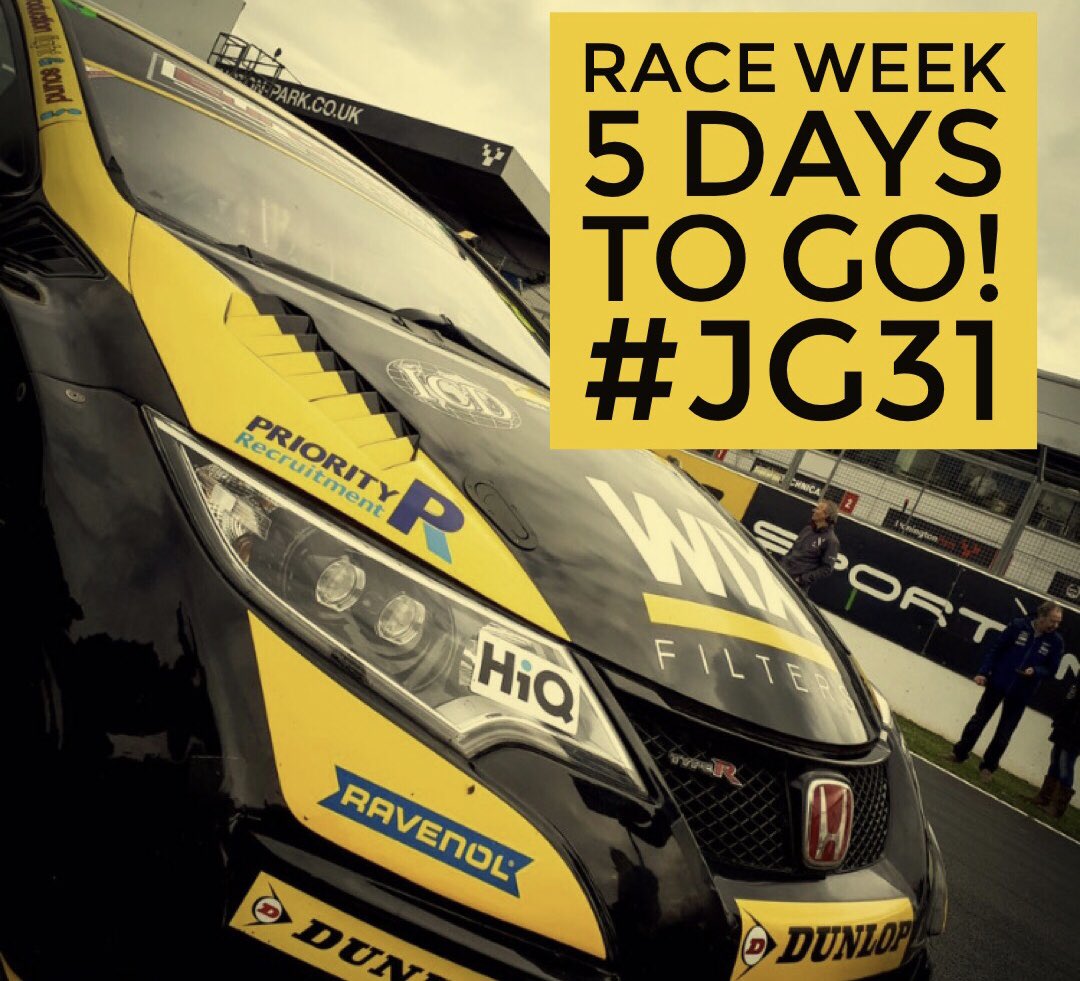 thesocialqueen1's tweet image. It’s Race Week. #letsdothis #nothingworthhavingcomeseasy #JG31 become a @jgmotorsport partner and advertise your brand on this spectacular car. laura@jackgoffracing.co.uk
