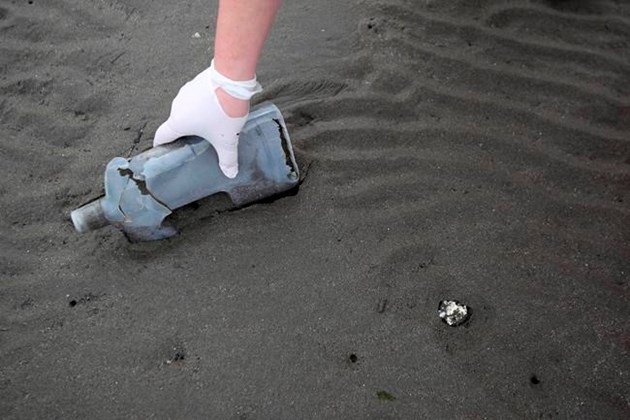 Canada should aim to recycle 85 per cent of plastics by 2025, groups say: bit.ly/2kLhRvj https://t.co/uKPHkAaRPF