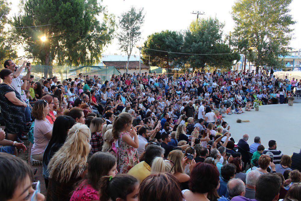 Ξεκινά σήμερα το 4ο Φεστιβάλ Δ.Ο.Π.Π.Α.Χ. στο θέατρο Ορέστης Μακρής στις 7.30 μ.μ., με τους Παιδικού Σταθμούς του Οργανισμού! Τα παιδιά των Παιδικών Σταθμών έχουν ετοιμάσει εφάνταστα θεατρικά παιχνίδια γεμάτα αγάπη και χαμόγελο! #doppax #4ofestival