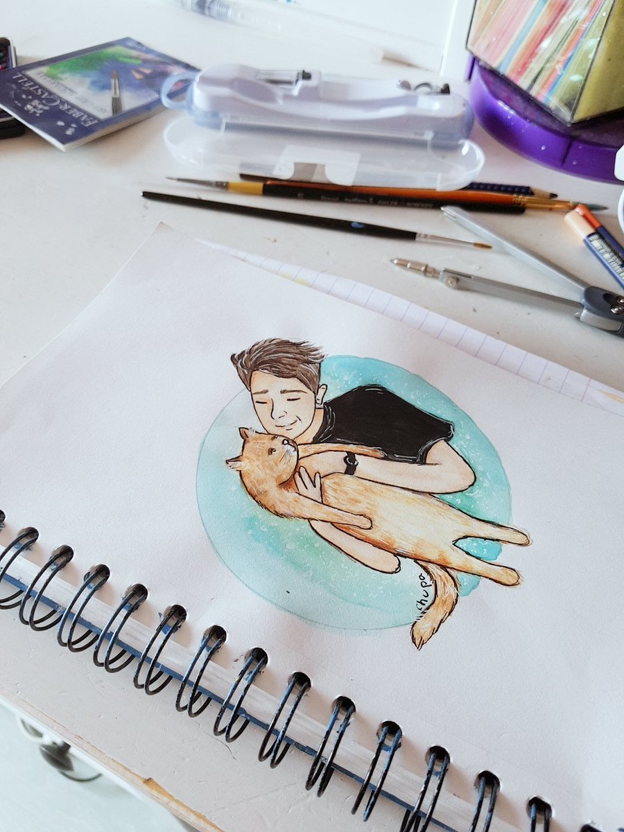 floweeytb's tweet photo. je me faisais un peu chier du coup j'ai dessiner @KungsMusic avec le chat le moins bien dessiné au monde https://t.co/ITCloZas44