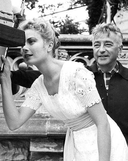 concionator's tweet image. Hoy se cumple el 59°Aniversario de la muerte del director, judío, Károly Vidor aka #CharlesVidor. Tenía 58 años.
Dirigió
#CoverGirl
#ASongToRemember
#Over21
#Gilda
#TheLovesOfCarmen
#Rhapsody
#LoveMeOrLeaveMe
#TheSwan
#TheJokerIsWild
#AFarewellToArms
#SongWithoutEnd
Entre otras