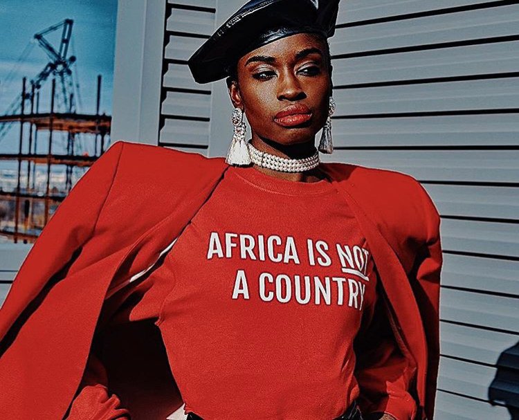 Petit Rappel. Just a little reminder.
"L'Afrique n'est pas un pays" 
📸 <a href="/PopCaven/">PopCaven</a>  
#nazadjika #bougerenafrique #instadaily #instagood #love #picoftheday #photooftheday #fashion #mode #black #blackwoman #followme  #follow4follow #cute #tbt #africa #tagsforlikes  #beauty