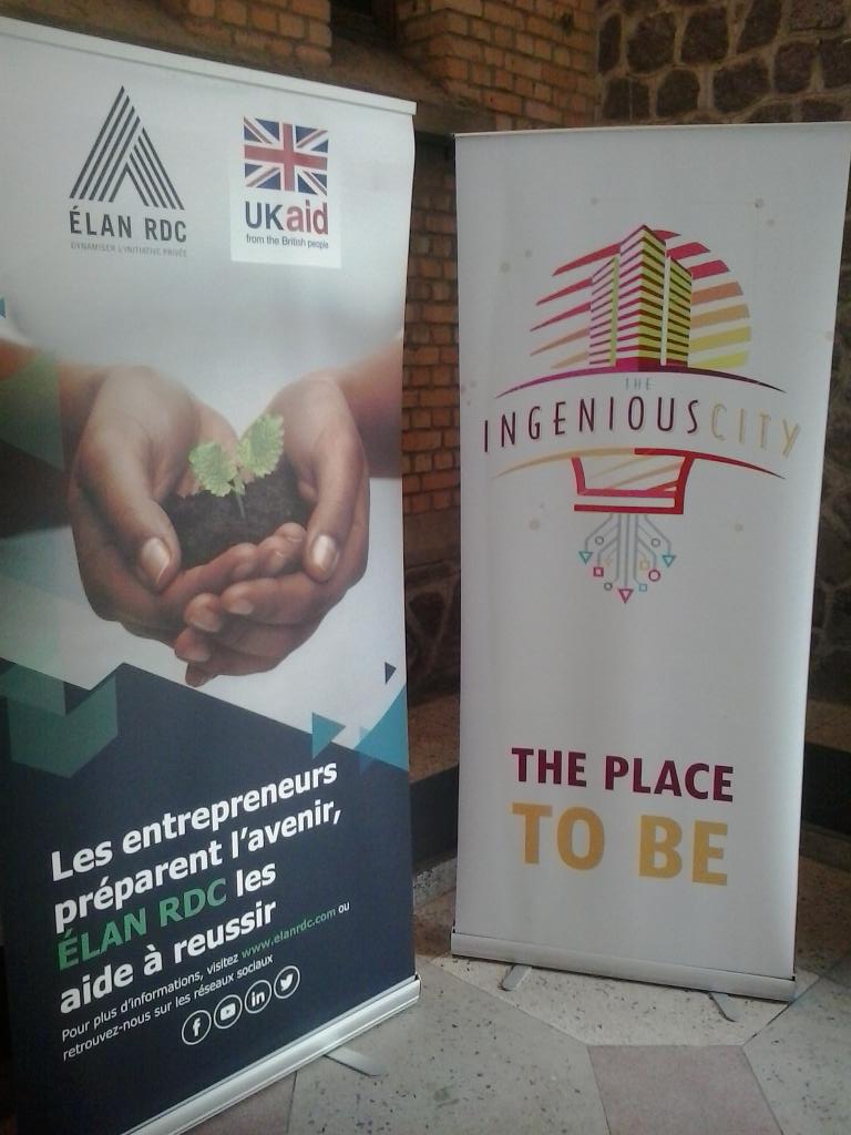 parc_rdc's tweet photo. Ils accompagnent les #jeunes au #hackWasteKin 2018. @ELANRDC @Ingeniouscity. https://t.co/BrLuDhWzCo