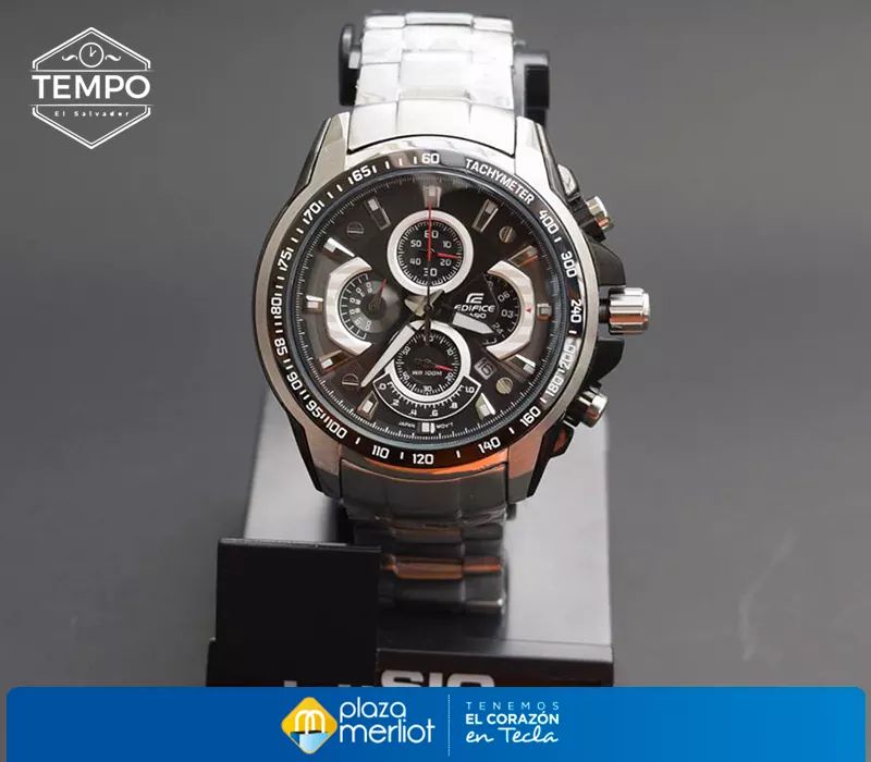 Para un papá fan de los relojes, ¡está #TEMPOElSalvador! Sorpréndelo buscando el reloj que mejor va con él y sus actividades.