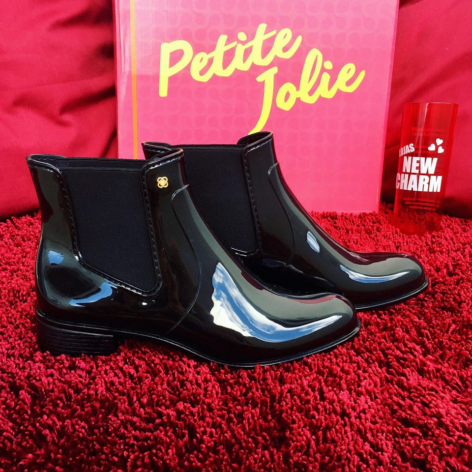 bota margot petite jolie