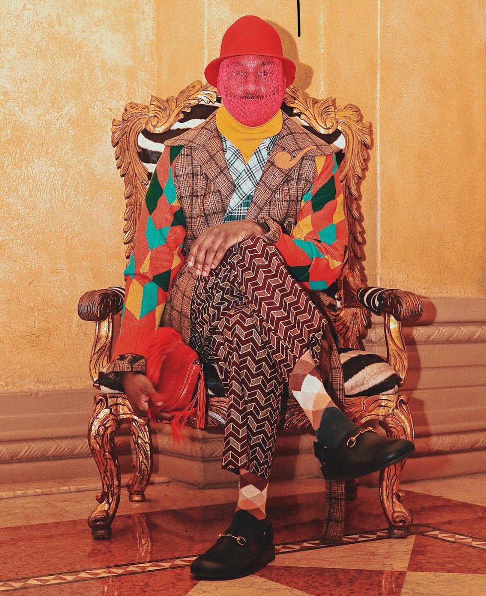MeetHajaar's tweet photo. 6. SA, Ricky Rick lifted a Look off the runway to #samas24. This is one of outfit from Designer, chusuwannapha . This is a BOLD LOoK! I want to hate the fact that there is too much happening, so bad but I canβt . Despite the large show of colors, this is still not messy! hOw?? https://t.co/RrpCvyXfXA