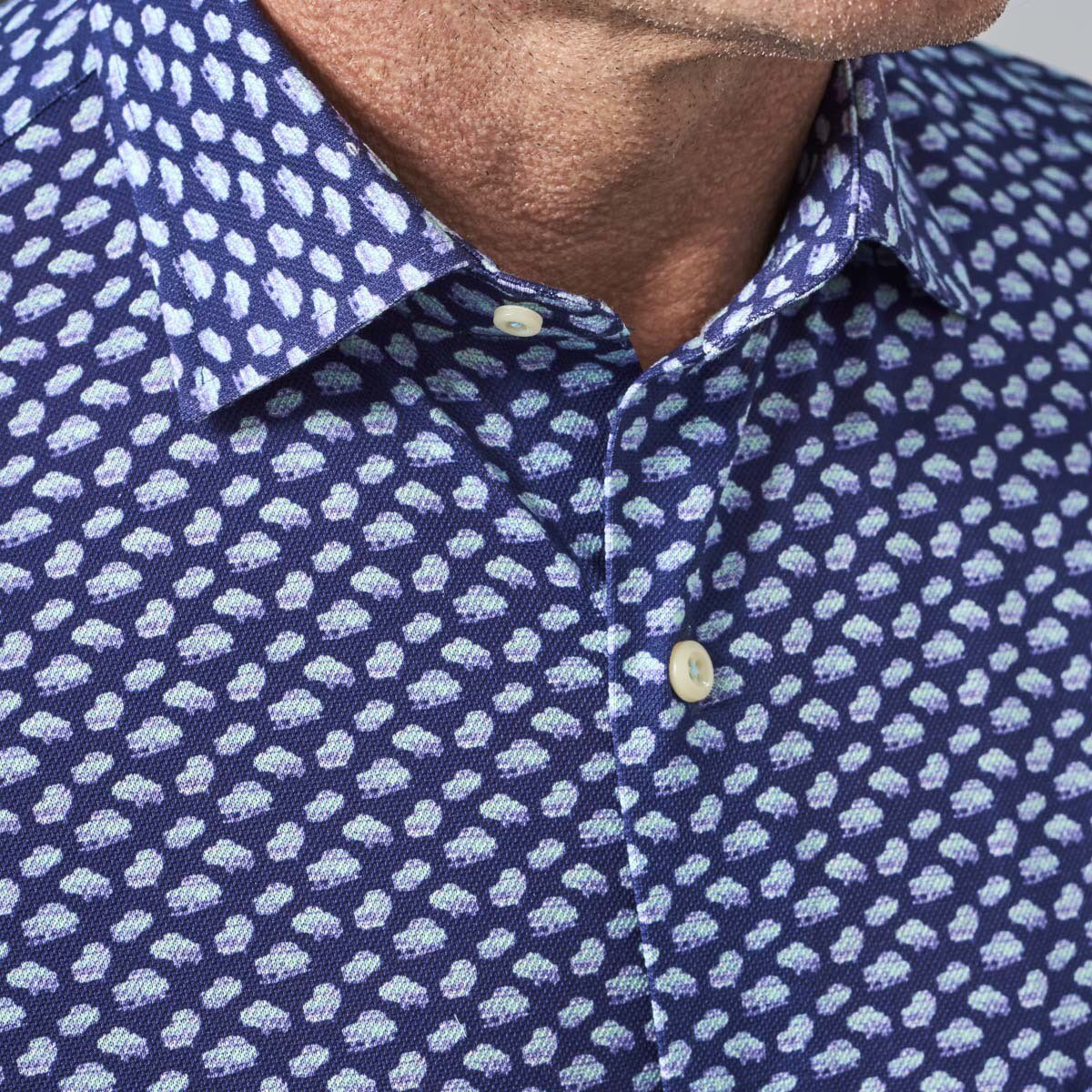 TheLockerRoom64's tweet photo. Get your summer started with a cool sportshirt from Peter Millar. We have a short sleeve sportshirt to fit your wardrobe. #tlr1964 #tuscaloosa #alabama #petermillar #carsofcuba https://t.co/OkSRRGW4e3