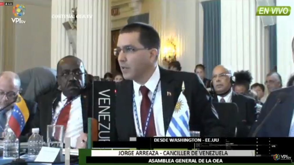 VPITV's tweet photo. #EnVivo Jorge Arreaza: "Nosotros no somos Panamá ni República Dominicana, nosotros si nos defendemos" #4Jun ¡Conéctate ya! https://t.co/9AKoBnPWvt https://t.co/0CKyRs9sXR