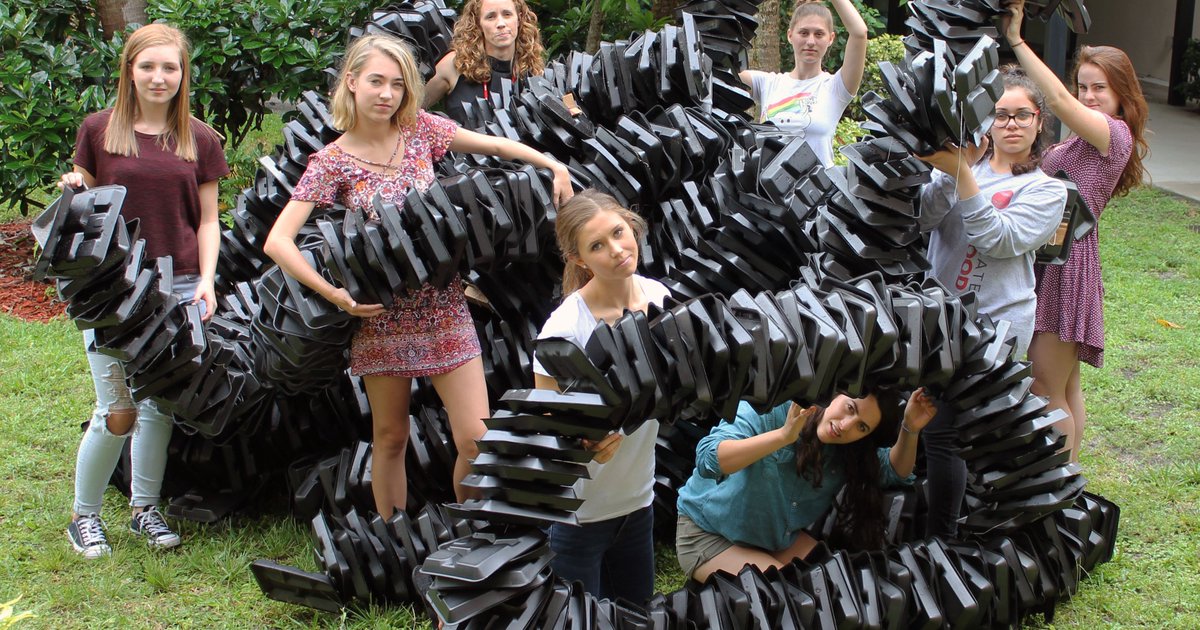 What Vero Beach High School trash heaps tall buildings in a single year? dlvr.it/QW8Tp9