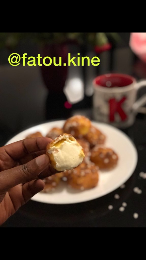 _sabasglsis's tweet photo. Faites plaisir aux natifs de JUIN ou juste faites vous plaisir 😉 #HomeMade #Kebetu #ParceQu’UnDessertÇaVaDansLeCœur #Team221 https://t.co/kRZKuBsstz