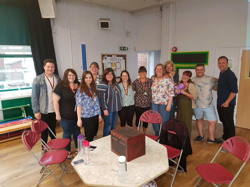 HSPrimary's tweet photo. We collaborated with @HollySpringJrs today completing Team building challenges! Great fun and excellent team work. Go #teamhollyspring 😁😁😁 #collaboration #Workingtogether #support #fun https://t.co/sXbXkXjHMP