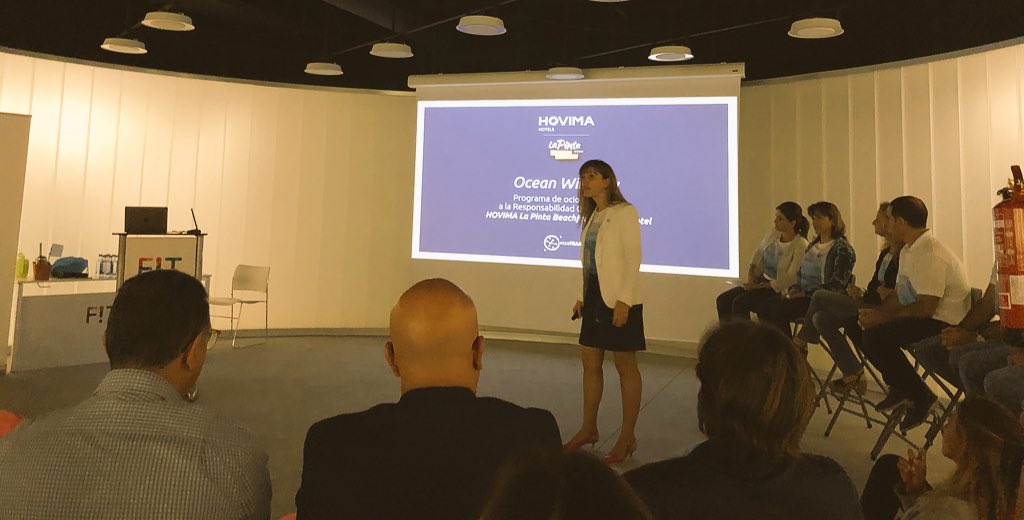 jesicabh's tweet photo. Todo un éxito la exposición de las #soluciones expuestas por los equipos de #intraTEAM #LatitudTenerife #invisiblefootprint #LaPintaoceanwindows #B-Green todos ellos con una clara apuesta por mejorar el #sector #turistico y hacerlo más #sostenible!! @FITCanarias #Tenerife2030 https://t.co/ke0Cc26mHI