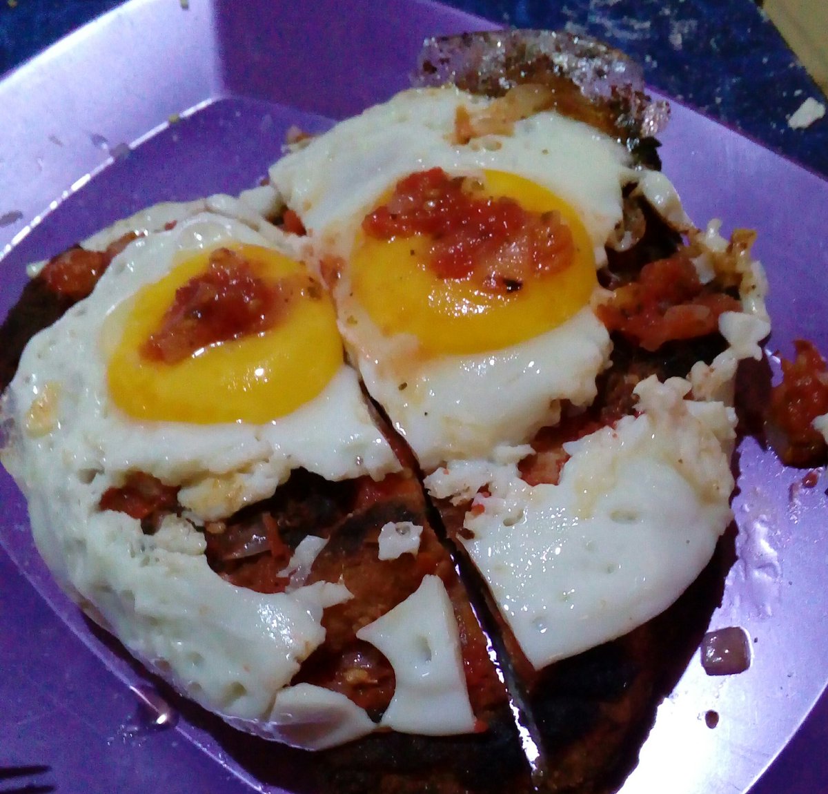 Pelotta_'s tweet photo. Sábado después de toda la joda, caminata, smirnoff, cocinada masterchef, guleada en 5ta a fondo y viajecito hasta la playa...
Créanme que no sabia si esta era mi cara cuando me subí al cole😂
#FindeTop https://t.co/dlW3bRyZCj