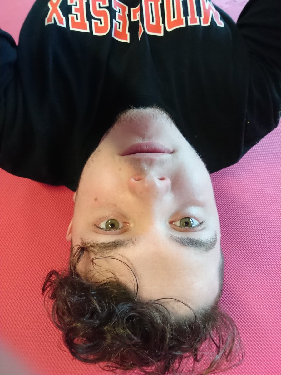 CarlJPerformer's tweet photo. First rehearsal back, and I managed a full run of Sink.
I feel very warm and sweaty but relieved that I managed to do a whole run of the show.

I may have forgotten how taxing it is, not only physically but emotionally too.
Still, I'm very excited to perform this show again. https://t.co/ZhsA66rlHN