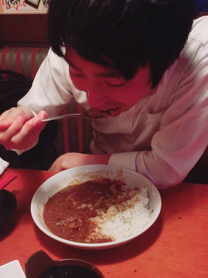 すわくんと横浜のいざくるに行ってきました。僕とすわの心は1人のオーストラリアクォーターに心を撃ち抜かれました。また行くと心に誓いました。
#いざくる横浜 #ちゃんもなかわゆす #若者に紛れたサラリーマン #92年 #久し振りな投稿