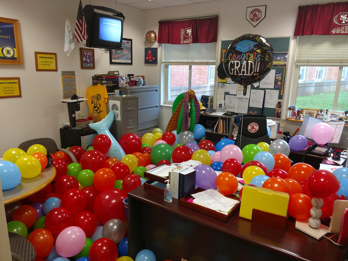 Very clever Seniors ... Good harmless pranks on me get props! .. but just remember, I'm still your Dean of Students for 10 more days!  #RevengeIsSweeeeeet!