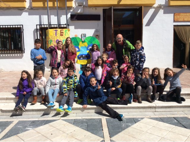 guejarsierra_'s tweet photo. #Info #Actualidad #WaterExplorer #GüéjarEsEducación 💧
📣 El Ayuntamiento le desea la mayor de las suertes a los alumn@s del @innovacionSNGue que mañana disputarán la final nacional de @WaterExplorers
Para ampliar la info pincha en el link ➡ https://t.co/tpi4SaKghy https://t.co/pK23UehFXg