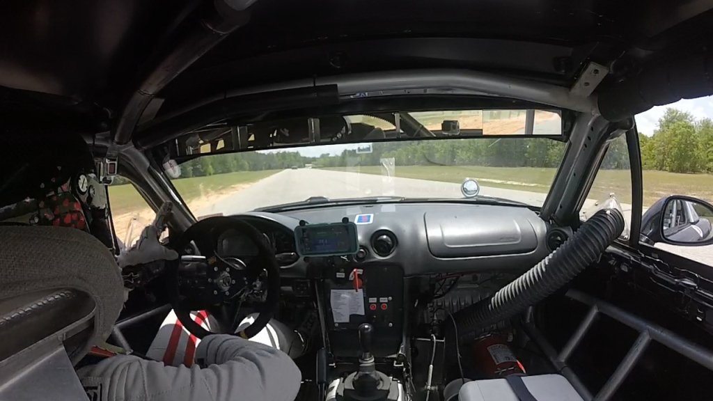 The_Ann_M's tweet photo. I practiced hard, made progress on track... and then my race car died again. New race recap is up on my blog. #specmiata #letsgoracing #becauseracecar https://t.co/0HSvWn8VTn https://t.co/zsq0fMpW2R