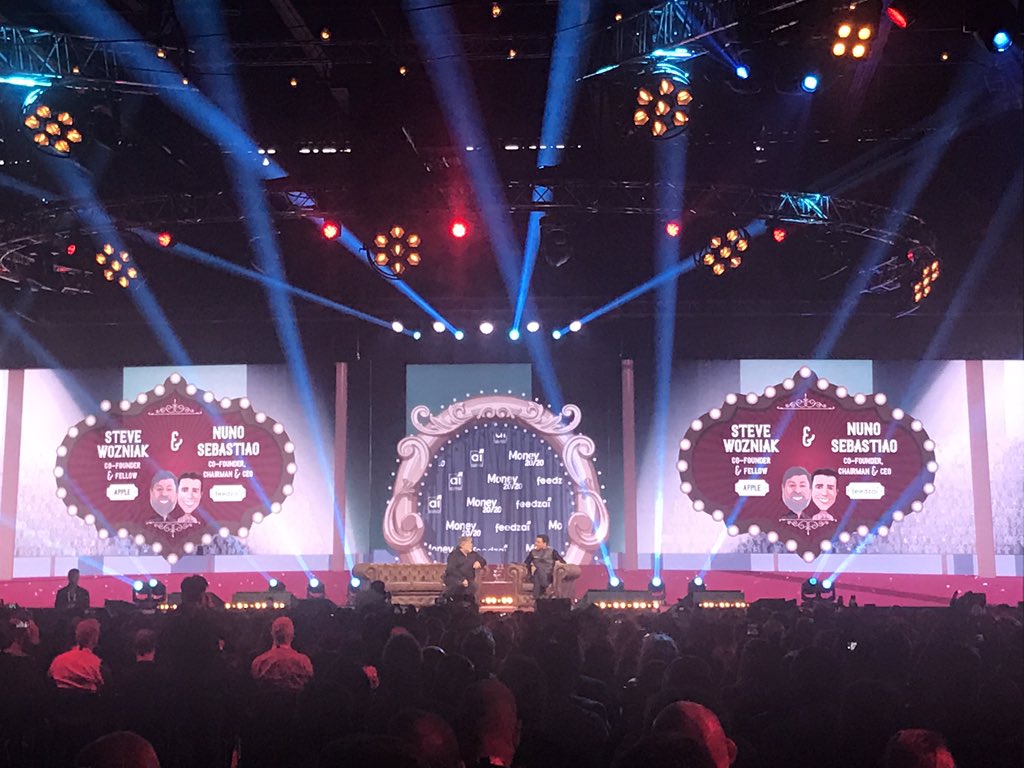 It's only Steve Wozniak chatting all things #AI at #money2020eu! 'AI is still growing and has a long way to go... it has to have that "humanness"'  <a href="/stevewoz/">Steve Wozniak</a>