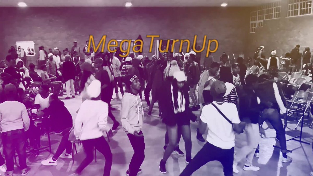DheeBeatze's tweet photo. It was more than a show
#MegaTurnUp
@Cmax_moseme
@Kurtieblacc
@Roxi_Kamo
@Tee_wolf_SA
@Teeowh98
@itu_medupe https://t.co/Ri8NVsmxjo