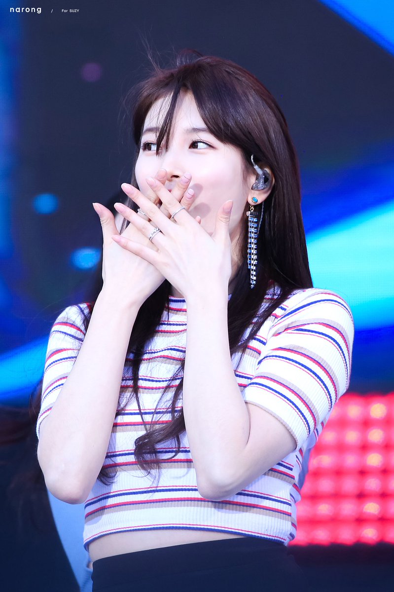 나롱 tweet media