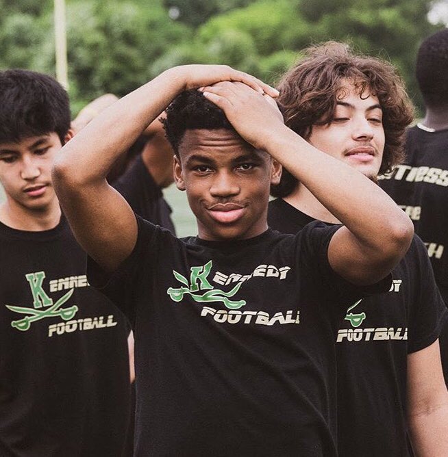 It’s a new wave 🏈