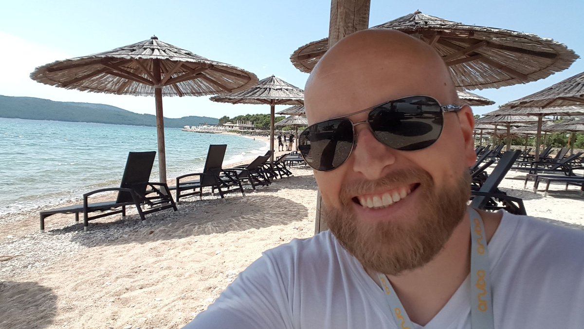 JESolb's tweet photo. @Whereisjrw @ArubaEMEA @wifialexander @hrwlan @rafaeldelcerro @networkingdvi @CMDumitrache @jmuedsam @level2k7 @C__Raouf @alagoutte Just arrived - sweet location! https://t.co/g2gbxYRG55
