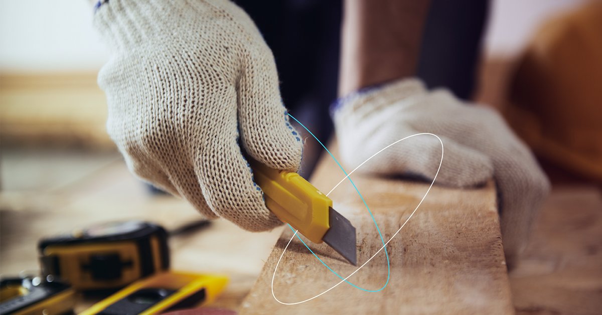 sigfox's tweet image. With theft on the rise, contractors turn to smart alarms, powered by @sigfox ’s #IoT network, for flexible protection that is changing the face of jobsite security. Learn more at: bit.ly/2LEriZE