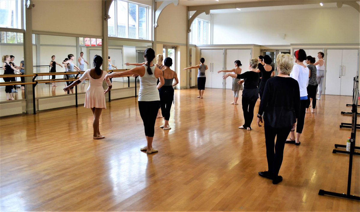 Our Next #BeginnerBallet Short Courses starts this week! Thurs <a href="/StPetersW4/">St Peter's W4</a> 07 Jun - 19 July @ 11.30 &amp; 07 Jun - 12 July- <a href="/ArtsEdLondon/">ArtsEd</a> @ 7.30pm &amp; Sat 9th June-14th July @ 10am-11am <a href="/ArtsEdLondon/">ArtsEd</a> sign up here: ballet4life.com/timetables/tim…
