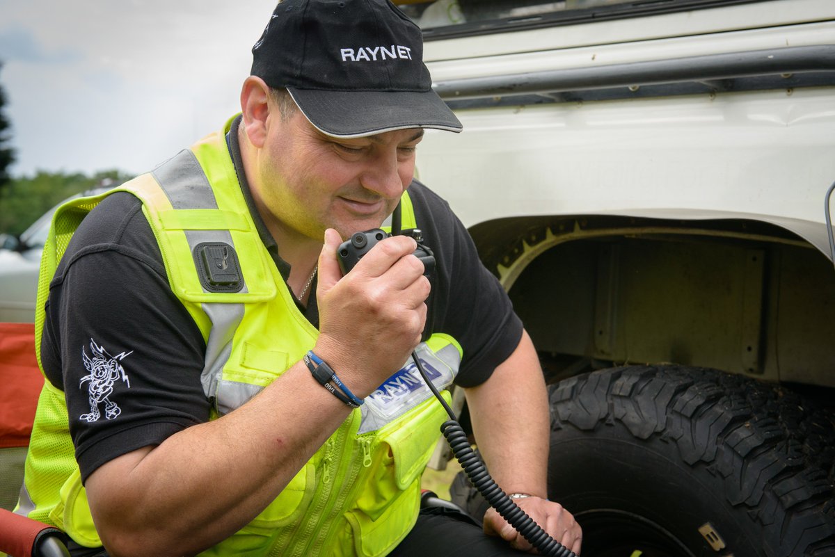 WNCEPTeam's tweet photo. @NorthantsRaynet work alongside colleagues from @Northants_SAR and NEAT to support the #WaendelWalk for @BCWboro to provide control and safety for the thousands of people who attend each year.  #VolunteerWeek #RAYNET https://t.co/JHpIPdvf5Z