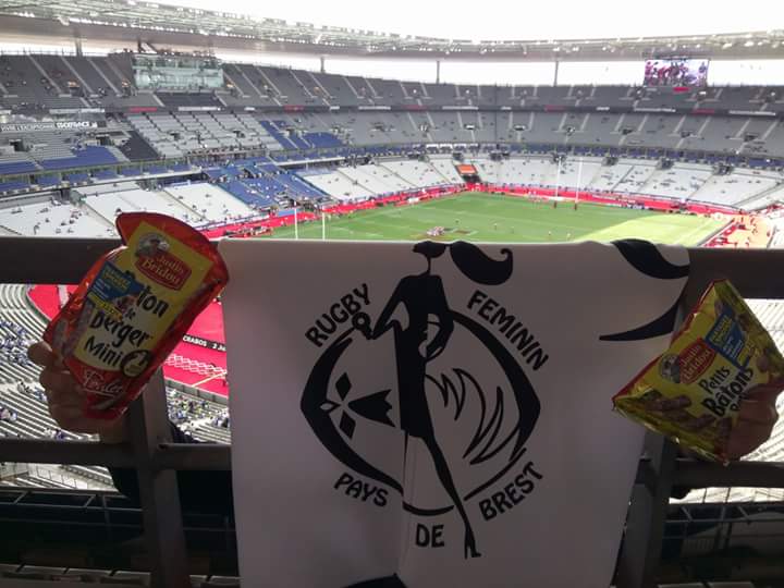 RcFpdb's tweet photo. C'était Justin p'tit match au stade de France pour la #FinaleTOP14 avec @JustinBridou #JustinSponsor18 #RCFPDB https://t.co/UB8SeOuRDH