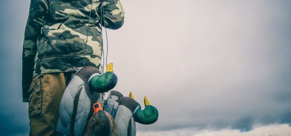 garenaguinaldox's tweet image. By getting attackers to engage with the decoy, they essentially reveal themselves to the organization—but they don’t know it. @doronkolton talks #deception #TechBeacon # MicroFocus bit.ly/2Jf2TIO