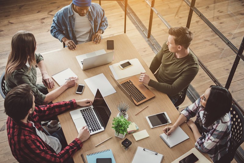 Kvin_H's tweet photo. [#Elearning] #Syfadis Experience : plateforme d'engagement des apprenants. Découvrez le dernier interview de @Fred_Housset par @micheldiaz   https://t.co/H2Zr21Fb9N https://t.co/vJVIC1bKHa