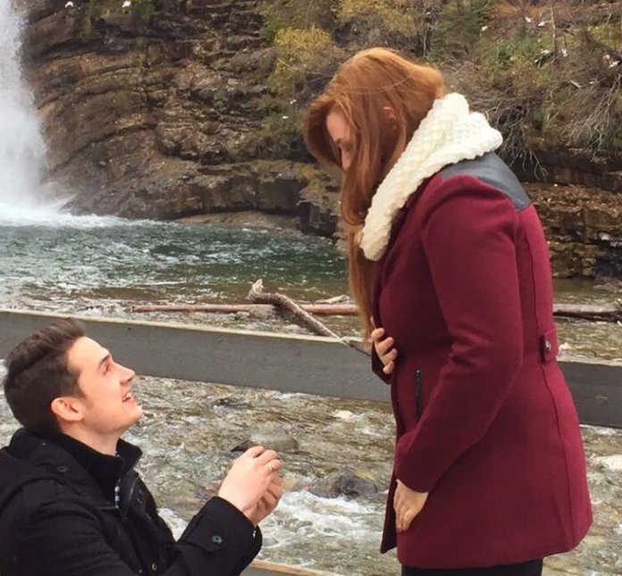 PanthersIHC's tweet photo. Good luck to Panthers fan @Jarman13, who breaks up from work today to head to Canada for his wedding to Brittany!

We hope you have a fantastic day and see you both at the Motorpoint Arena soon!! 

#PanthersNation #WelcomeToMarriedLife https://t.co/wX4OfIvkLN