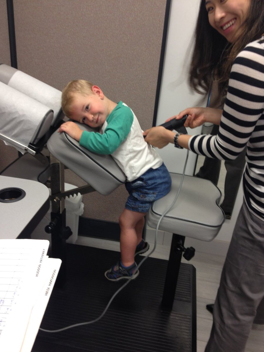 drtrinachiro's tweet photo. Children and the ProAdjuster! https://t.co/Y6Ig2pDNf4 https://t.co/H0u0J2Q6tM